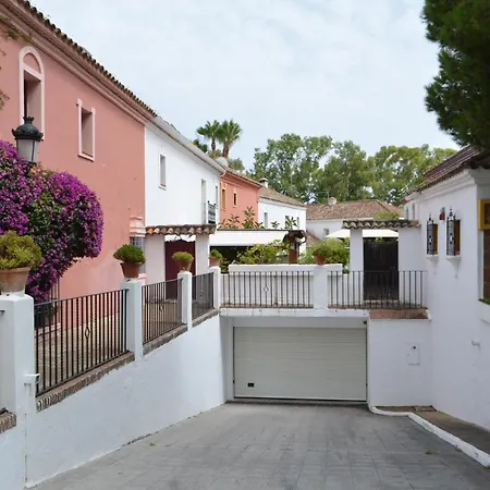 My - Adosado En Calle Guadalmina Baja, Apartment *
